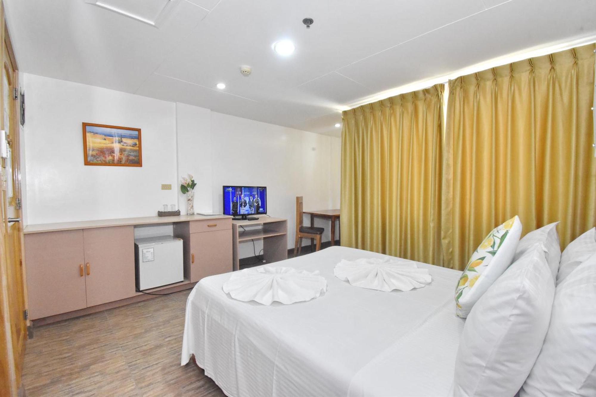 Balabag  Blue Lotus Hotel חדר תמונה